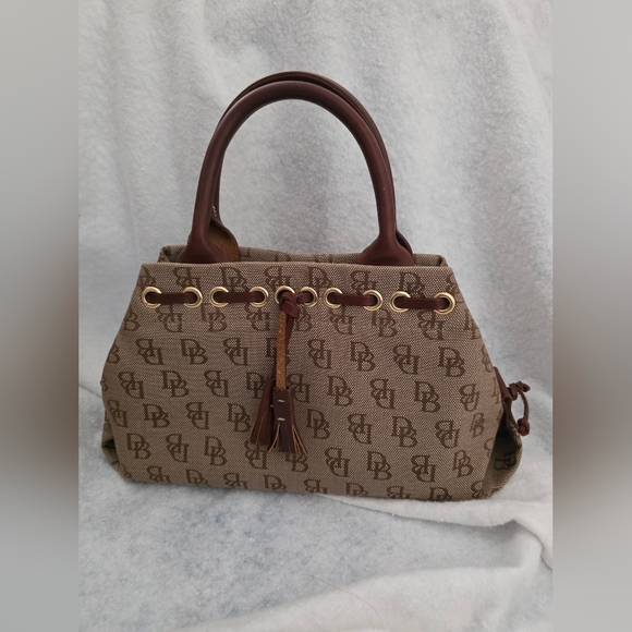 Dooney & Bourke Handbags - Dooney & Bourke Possibly 80s or 90s